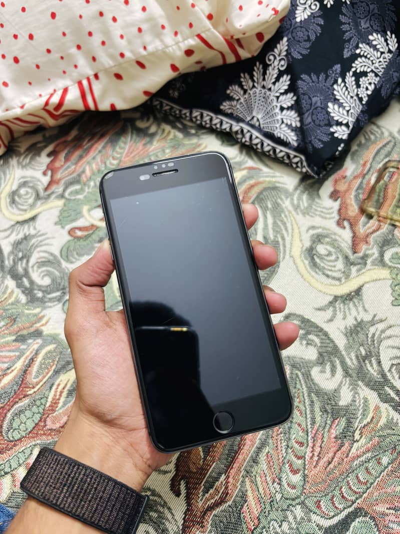 Iphone 8+ PTA 3