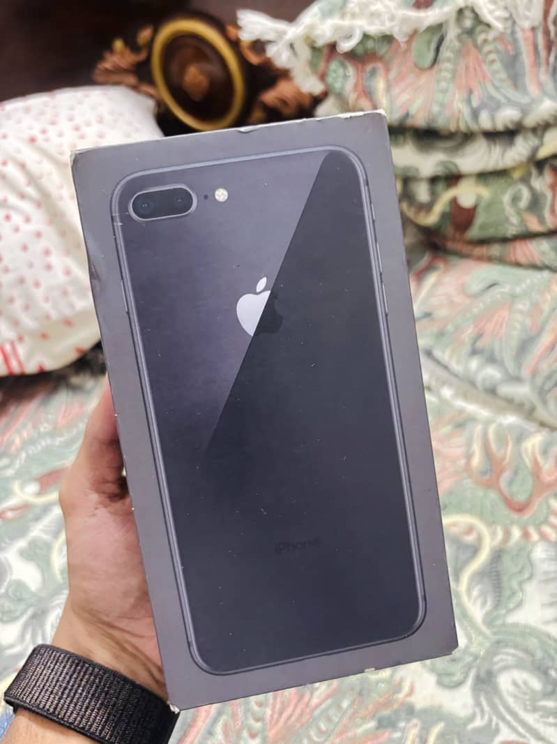Iphone 8+ PTA 8