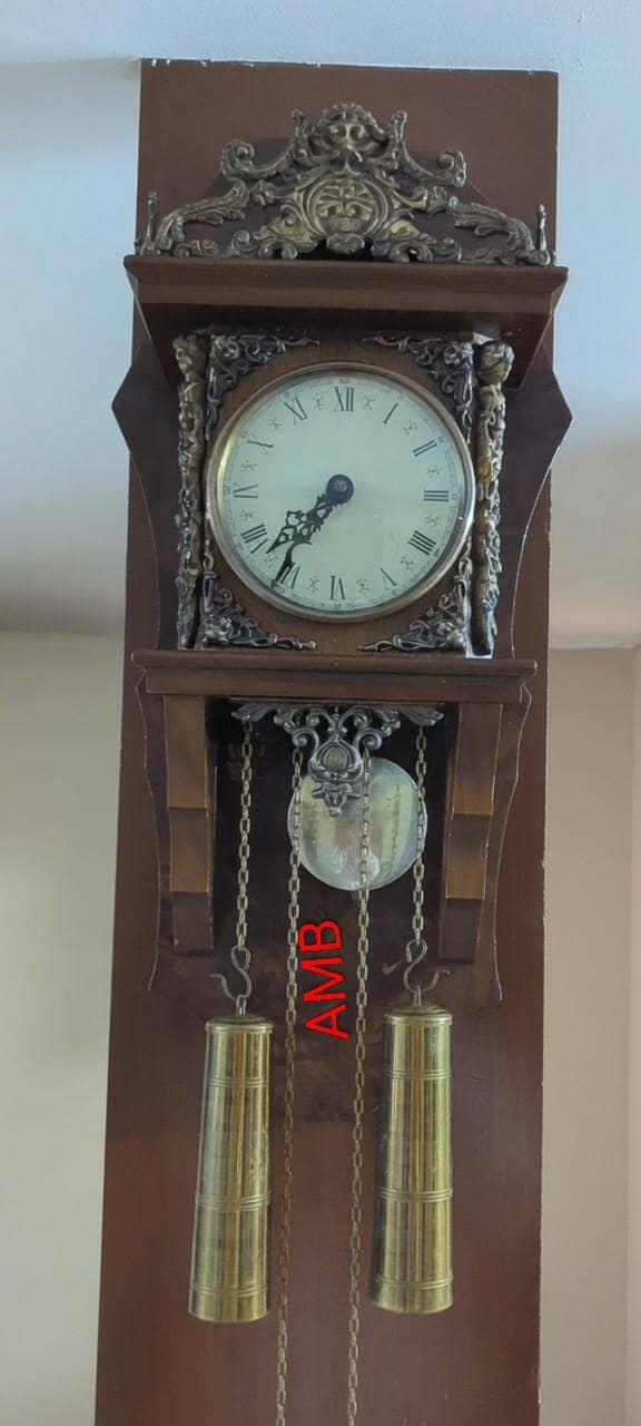 Wall clock antique 0