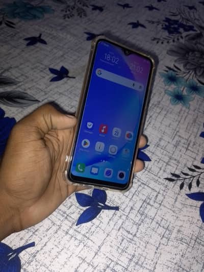 Vivo Y17