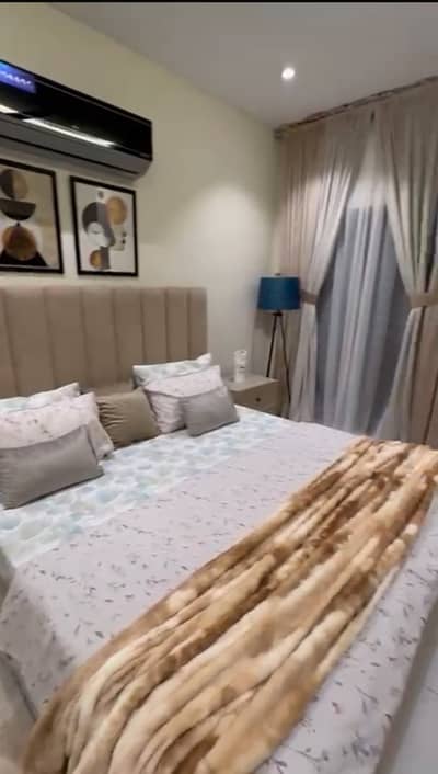 1 Bed Room Furnihsed Apartment in Gulberg 3