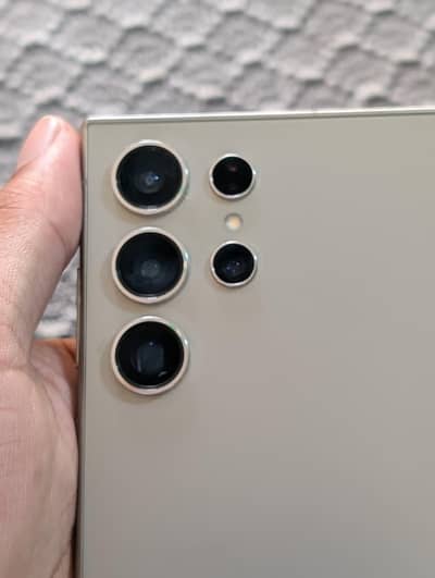Samsung Mobile S24 Ultra