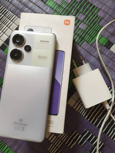 Xiaomi Redmi Note 13 Pro Plus