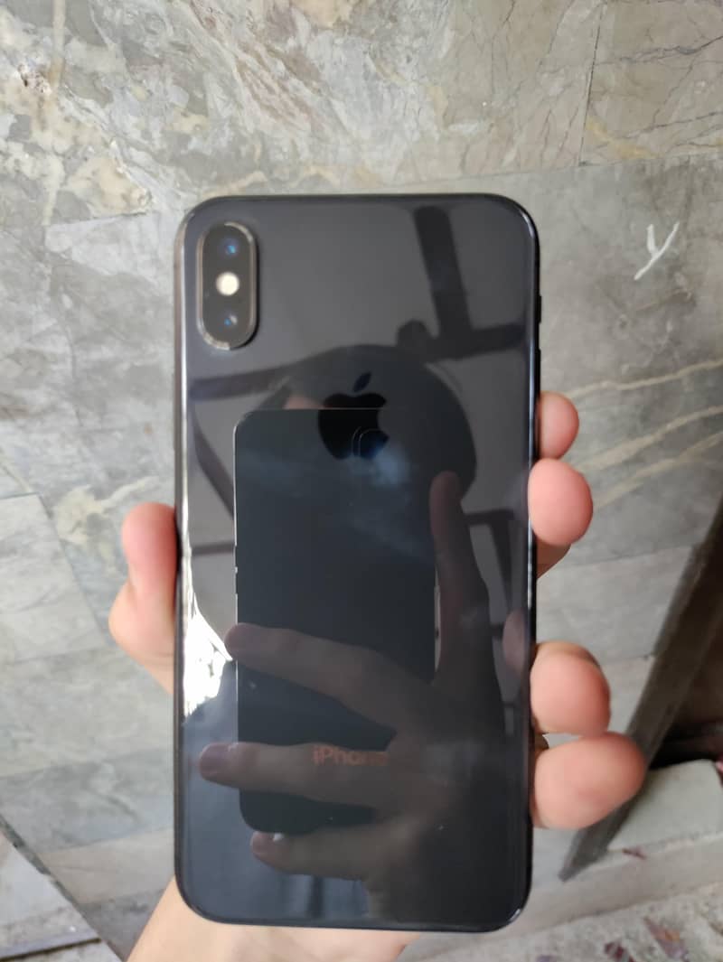 Apple iPhone X 1