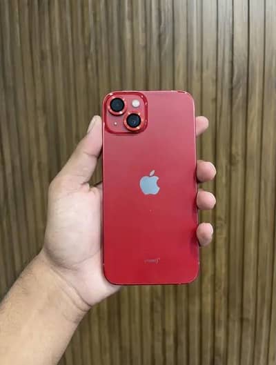 Apple iPhone 13