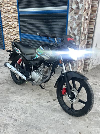 Cb-f125 Honda delux 2025 model