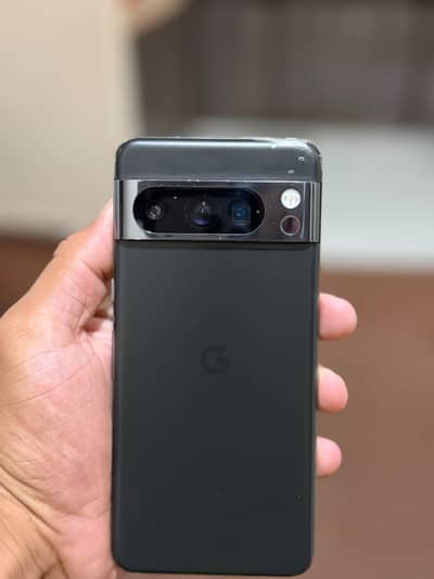 Google Pixel 8 Pro
