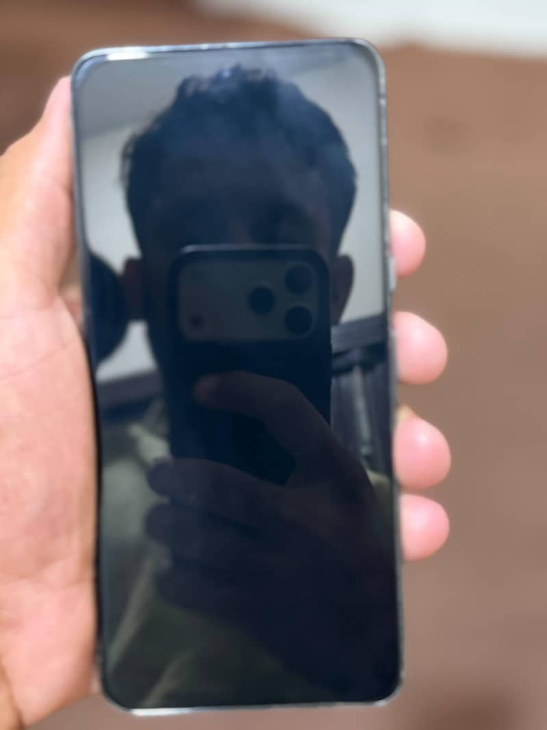 Google Pixel 8 Pro 6