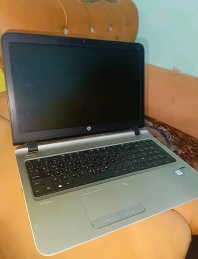 HP Probook 450 G3 i7 6th gen 8GB RAM 500gb SSD AMD R7 2GB Graphics