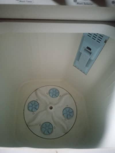 Orient 10 Kg Twin Tub Washing Machine For Sale