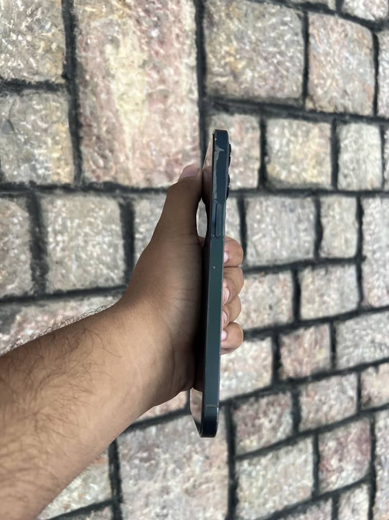 Apple iPhone 12 Pro Max 6