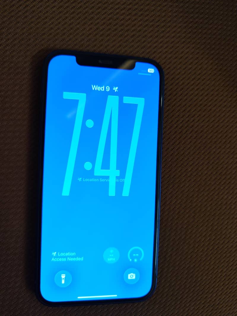 Apple iPhone 12 1