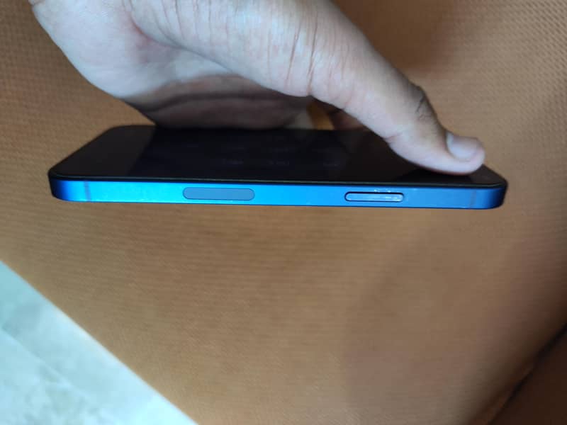 Apple iPhone 12 3