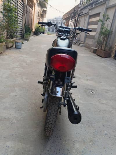 Honda 125 2023