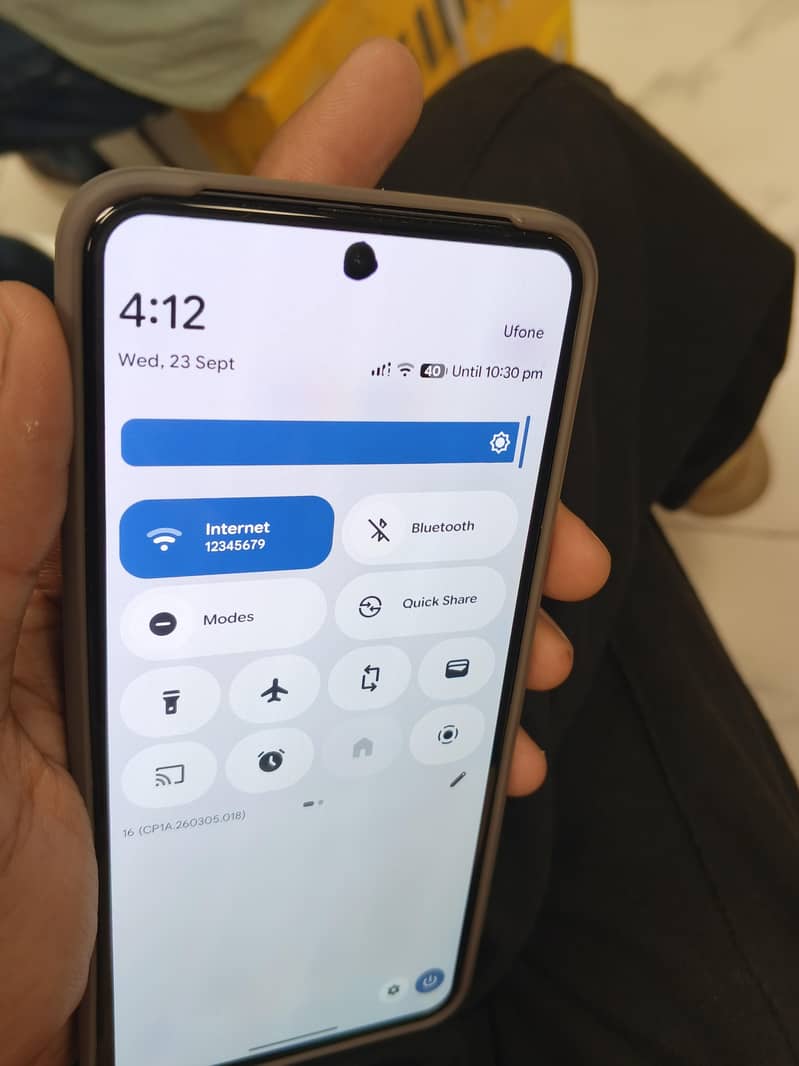 Google Pixel 8 5