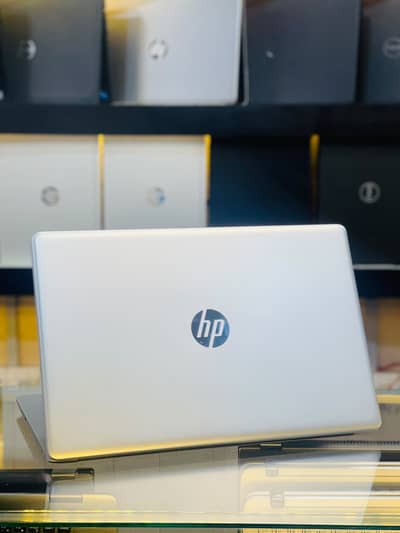 HP PAVILION 11th Generation CORE i3 8GB RAM DDR4 256 GB SSD