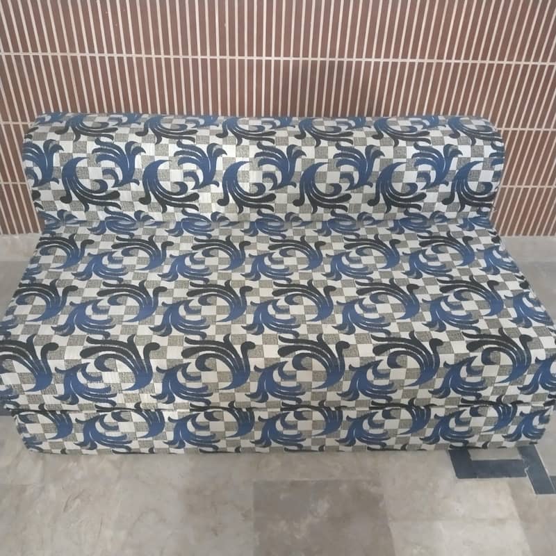 sofa km bed 1