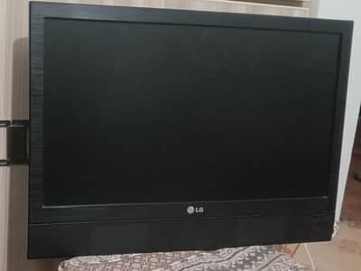 L G LCD size 21 inch for sale location I. 9 islamabad