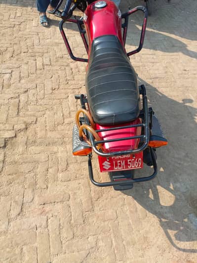 suzuki GD110