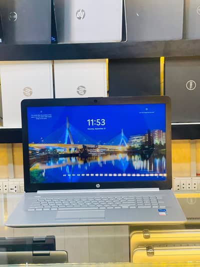 HP PAVILION CORE i5 11th Generation 8GB RAM DDR4 256GB SSD 17” Inch