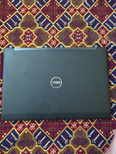 DELL latitude 7390