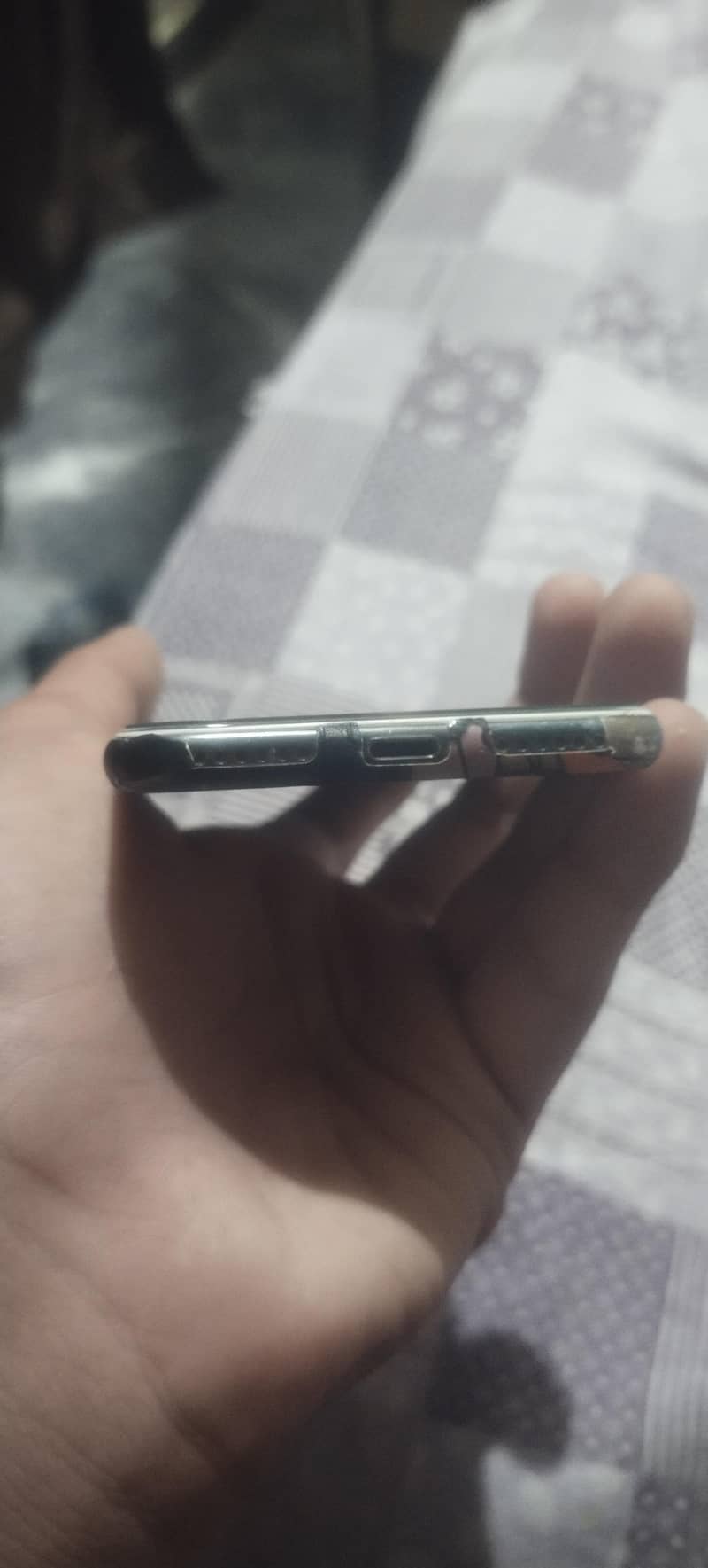 Apple iPhone 7 1