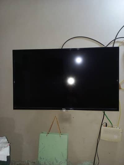 TCL 32 inch smart led