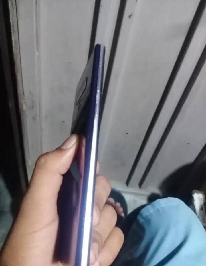 Samsung Mobile Note 9 2