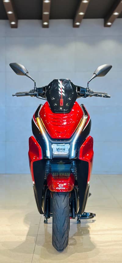 Scooty Kings Yadea Metro Evee Evon Okla EV Female scooty  Ramza