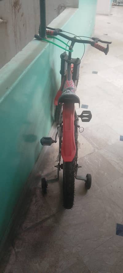 BMX Mountain-Style Bycle with dual shock-Absirber(almost new)