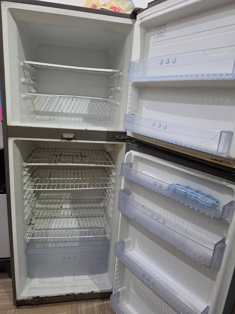 Haier Fridge (Medium) 2