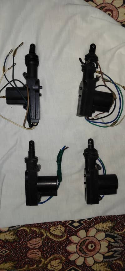 4 Motors Set for Car Door Locking