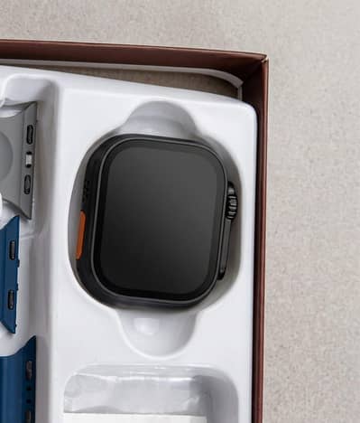smart watch. . only 3000. . gold . earbrd 2200