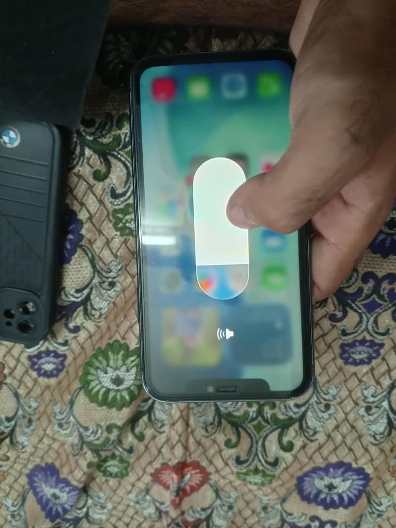 Apple iPhone 11 2
