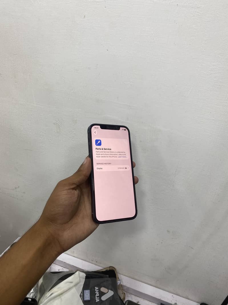 Apple iPhone 12 6