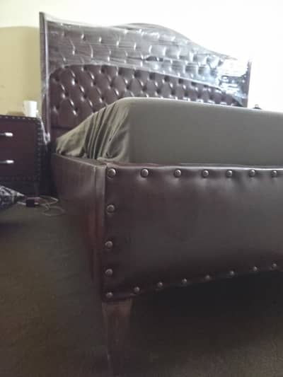 Bed set leather poshish