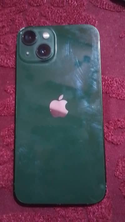 Apple iPhone 13
