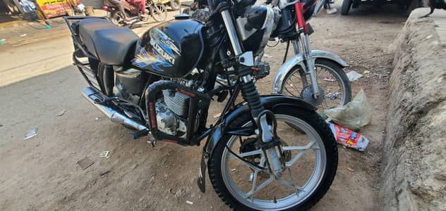Suzuki 150 Special Edition