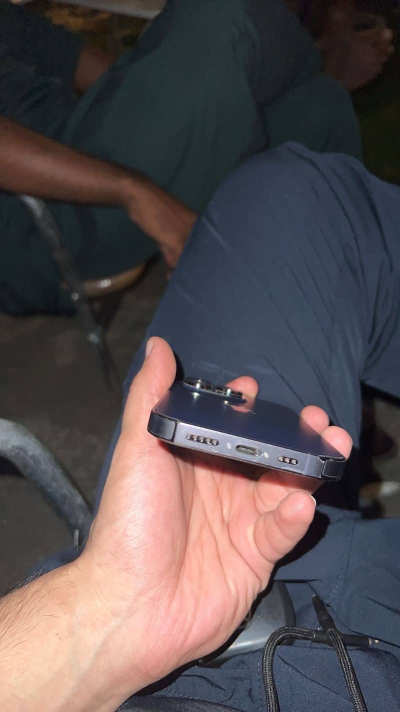 Apple iPhone 14 Pro 2
