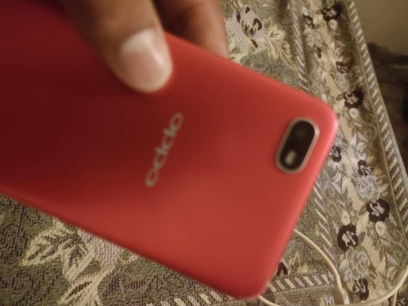 OPPO A1 1