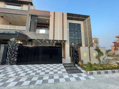 10 Marla Modren House Double Storey Brand New For Sale
