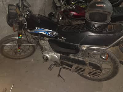 Honda CG125 (2015)