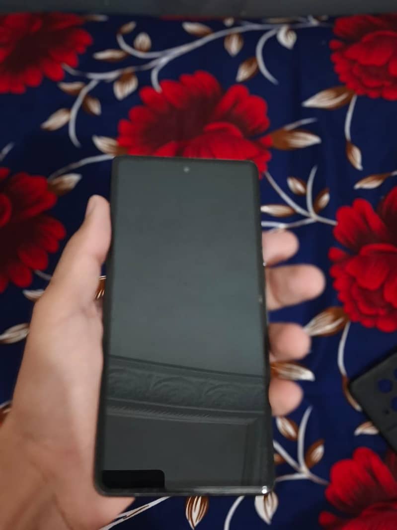 Google Pixel 7 3