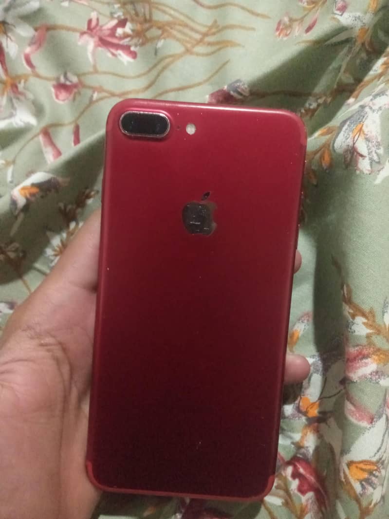 Apple iPhone 7 Plus 0