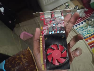 AMD Radeon r7 430 2gb ddr 5 64-bit  low budget best card 03702618244