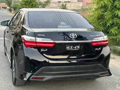 toyota altis grande 2021 Black room