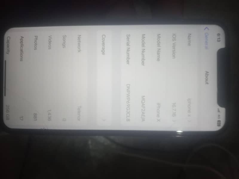 Apple iPhone X 4