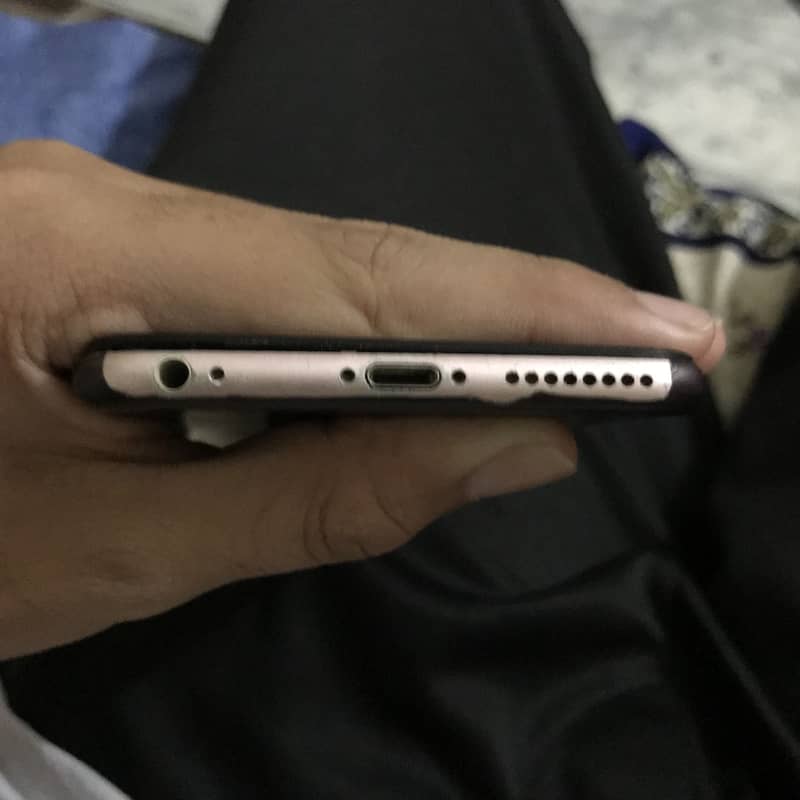 Apple iPhone 6S Plus 13
