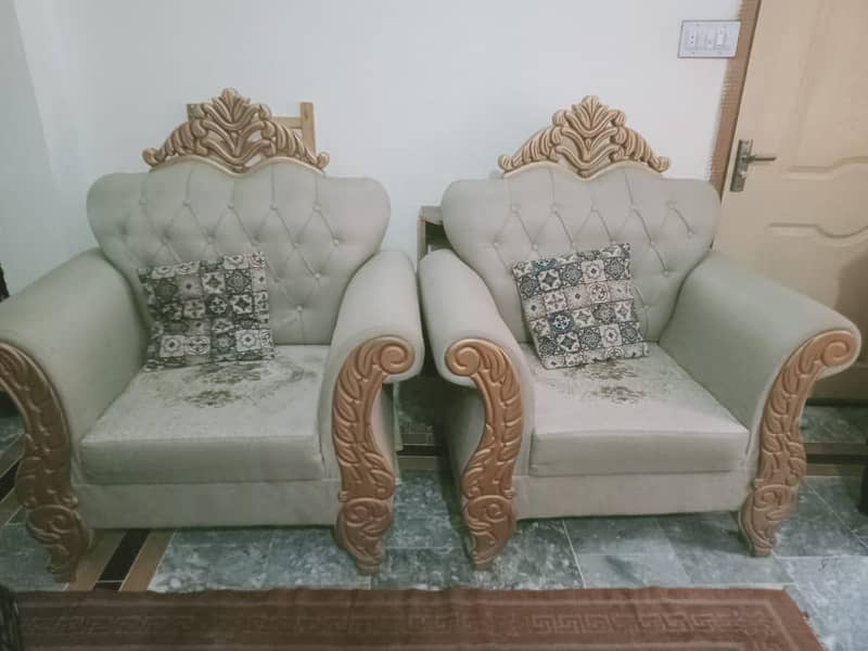 7 seater sofa 0