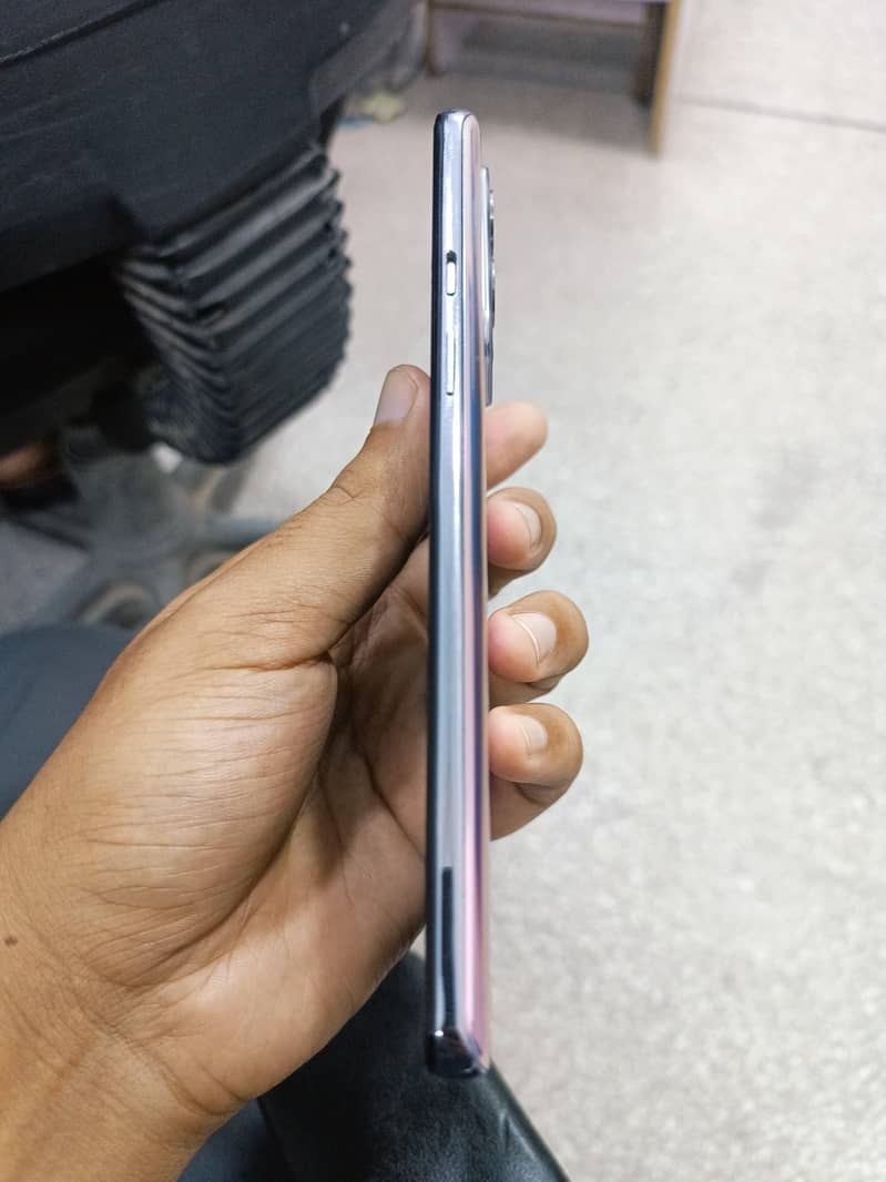 one plus 9 5G 7